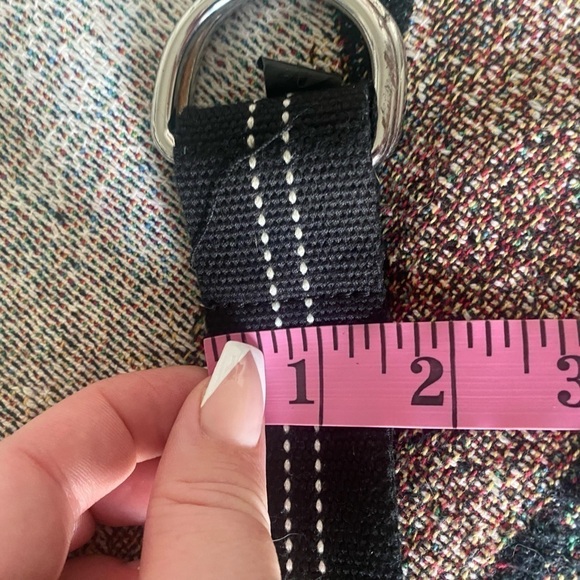 Urban Outfitters Dotted Tape Belt I One Size - Picture 10 of 10